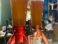 黄啤鲜啤-街角等你.大连海鲜烧烤.经典铁板海鲜串(西安路店)