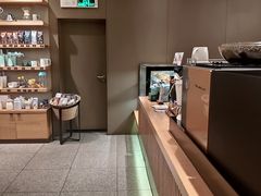 -星巴克(广州淘金路店)