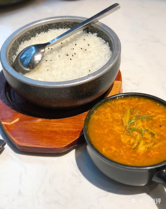 荟廷·晶萃(凯德晶萃店)蟹粉捞饭图片