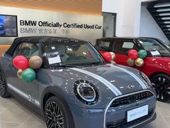 -北京华德宝宝马·M·MINI·摩托车全系4S店(朝阳店)