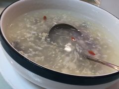 -沪华海鲜大酒楼(南汇店)