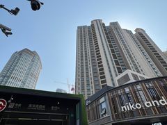 -南京西路(地铁站)