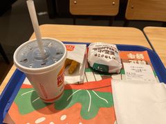 -汉堡王(金鹰天地广场店)