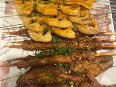 -亮亮烧烤(积玉桥总店)