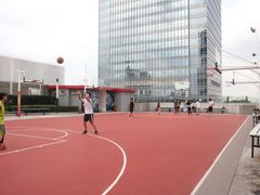 IMG_0791-洛克公园·篮球·足球·羽毛球(莘庄店)
