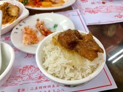 牛腩煲-香港蓮香樓(中環店)