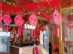 大堂-三江鱼东北特色铁锅炖(骆驼店)