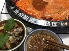 -贤合庄卤味火锅(时代广场店)