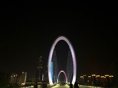 -南京眼步行桥