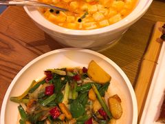 -小厨娘淮扬菜(六合欢乐港店)