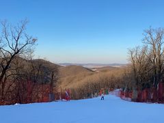 -长春莲花山滑雪场