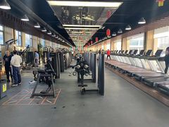 -健龙森俱乐部·游泳·健身·羽毛球综合体育馆