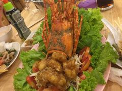 -J Daeng Seafood