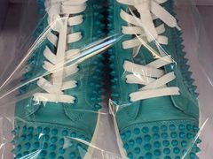 -翰皇直营洗衣洗鞋(望京鹿港店)