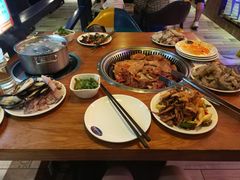 烤肉类-金滏山烤肉·海鲜·火锅自助餐厅(襄阳万达店)
