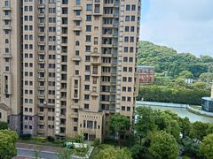 -马尔贝拉度假城