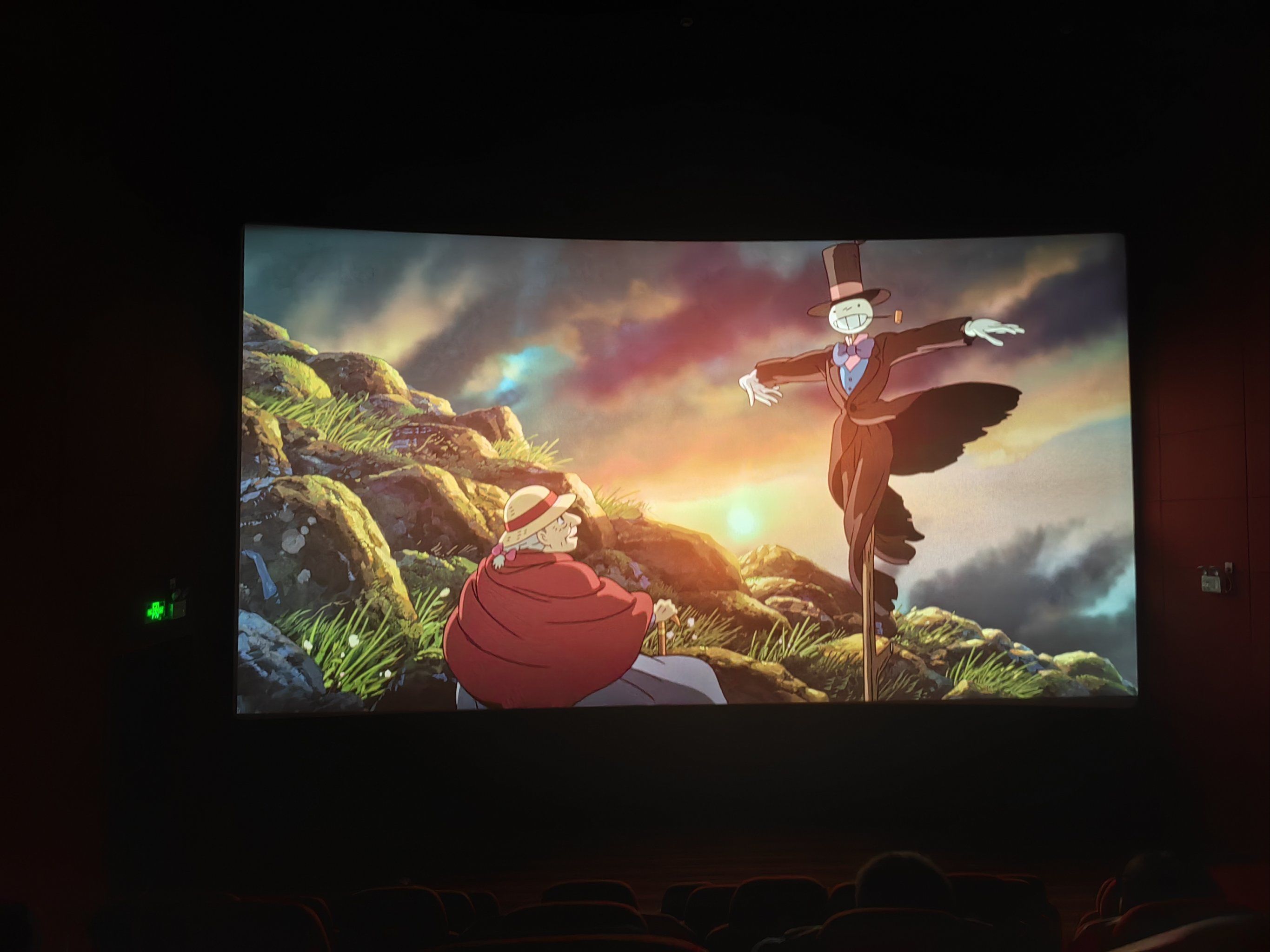 稻草人苏菲相遇的画面很浪漫93哈尔城堡的城堡