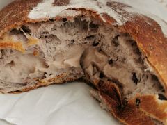 黑米芋泥软欧面包-多乐之日(五道口店)