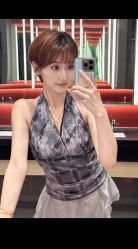 -苏豪美发S A L O N烫发染发