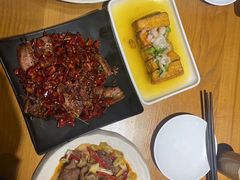 -隔壁老王·家常云南菜(花巷店)