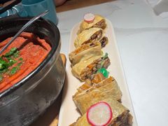 -荷塘秋月·本帮江浙菜(国权路店)