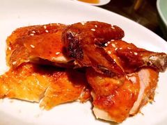 脆皮烤鸡-湖滨28中餐厅·西湖宴·杭州君悦酒店