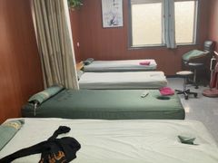 -国医整脊馆(武夷路店)