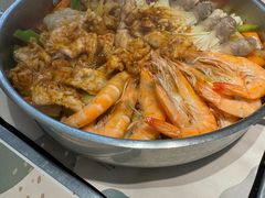 -黄记煌三汁焖锅(新佳丽江汉路店)