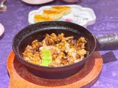 啫啫牛蛙煲-惠食佳·朱雀(东方商厦店)