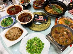 麻辣猪肘肉-不倒翁·徽天下名菜楼(马鞍山路店)