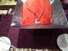 西瓜-天伦松鹤大饭店·欣妮咖啡