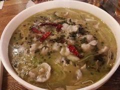 -爱啤精酿·民谣酒馆(滨江店)