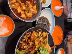 -川流不息·地道川菜·小龙虾(松东路店)