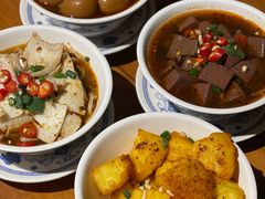 -炉小二铜锅牛蛙•川湘菜(三里屯店)