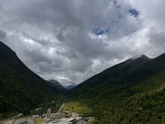 -亚拉雪山风景区