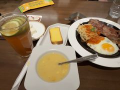 -豪客来牛排(空港华联店)