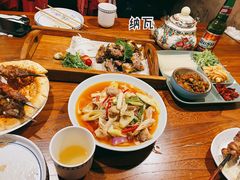 红柳烤肉-纳瓦新疆菜(银都店)