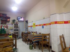 用餐区-正宗老字号万州烤鱼(怡福路店)