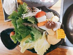 -呷哺呷哺 黄金牧场 (新中关购物中心店)