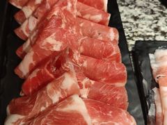 -老牌坊云南鱼豆花火锅(哈西万达店)