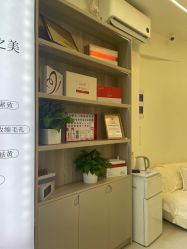 -苗方清颜专业祛痘·皮肤管理