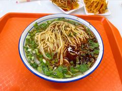 牛肉面-陆元丰·兰州纯汤牛肉面(自强西路店)