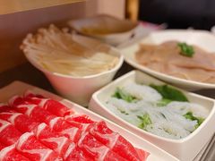 -海底捞火锅(新松江路店)