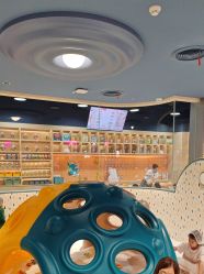 -奈尔宝家庭中心·亲子早教·派对餐厅(北京东坝万达店)