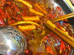 -四小区火锅·巷子里的重庆火锅(花照壁店)