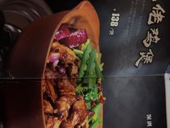 -胡须佬鸡煲四季火锅店(石厦西村直营店)