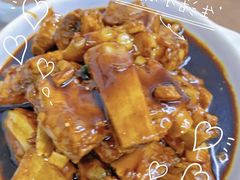 -胡子饮食店