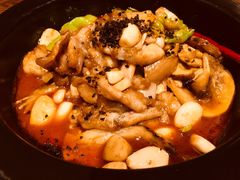 -云海肴·汽锅鸡·云南菜(天山百盛优客店)