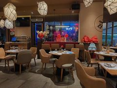 大堂-原石牛扒·约会餐厅(龙城万科里店)