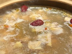 -邹开喜·炭炉鸡煲·海鲜火锅(虹口足球场店)